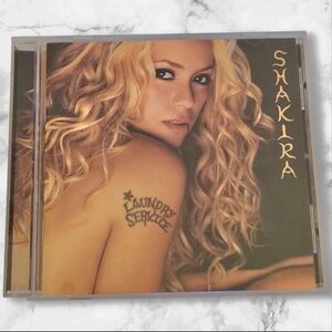 CD - Shakira " Laundry Service"